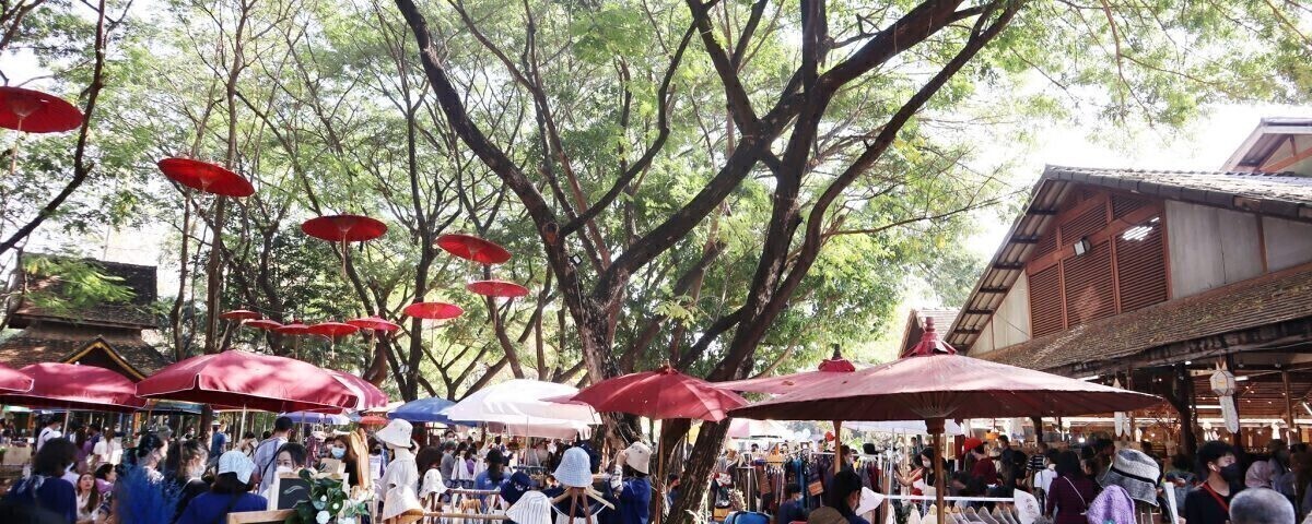 Jing Jai Market (zaterdag- & zondag-ochtend)