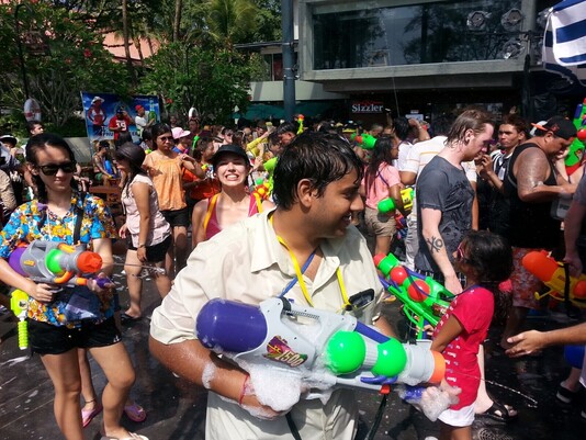 Songkran - 13, 14 en 15 April 2026